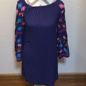 Velzera dress size small